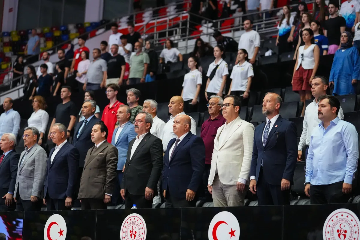 Azerbaycan-Türkiye Dostluk Grubu Spor Toto Türkiye Ümit, Genç ve U21 Karate Şampiyonası’nın Açılışı Gerçekleştirildi